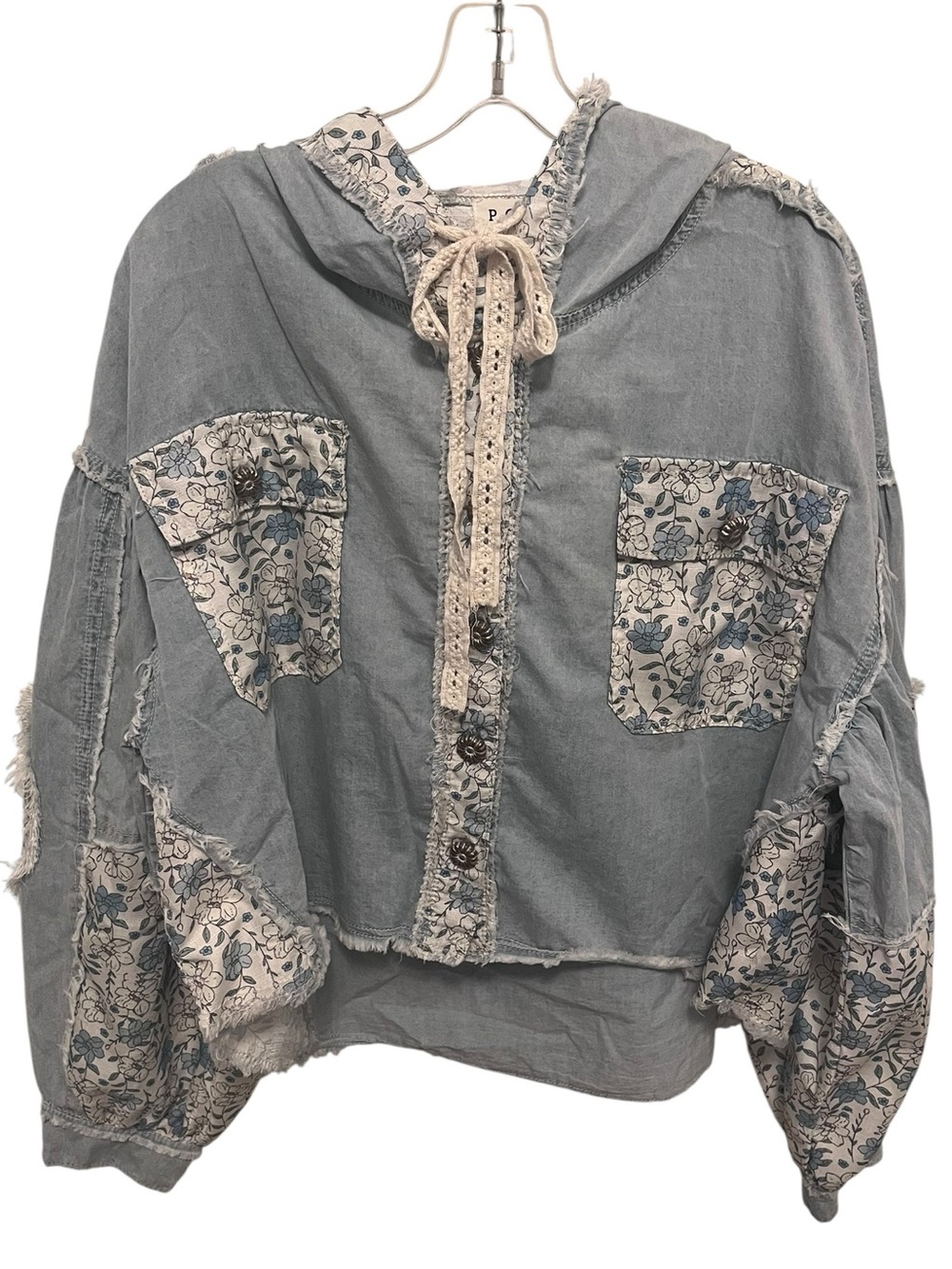 POL Boho Patchwork Oversized Lightweight Hooded Jacket in Denim and Floral. - Picture 2 of 8
